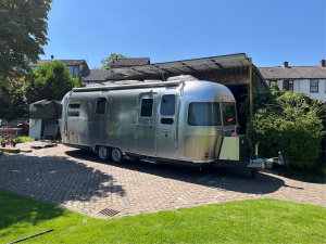 International 684 montage mover